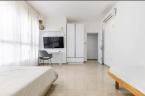 Sababa Host-Boutique Rooms in Central Tel Aviv